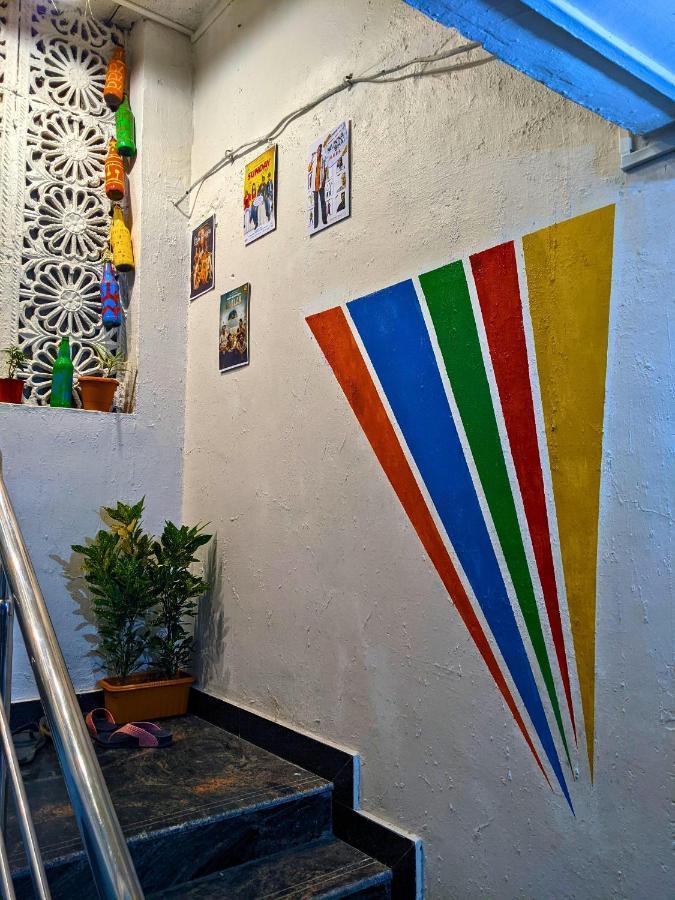Awaara Backpackers Hostel, Alībāg Buitenkant foto