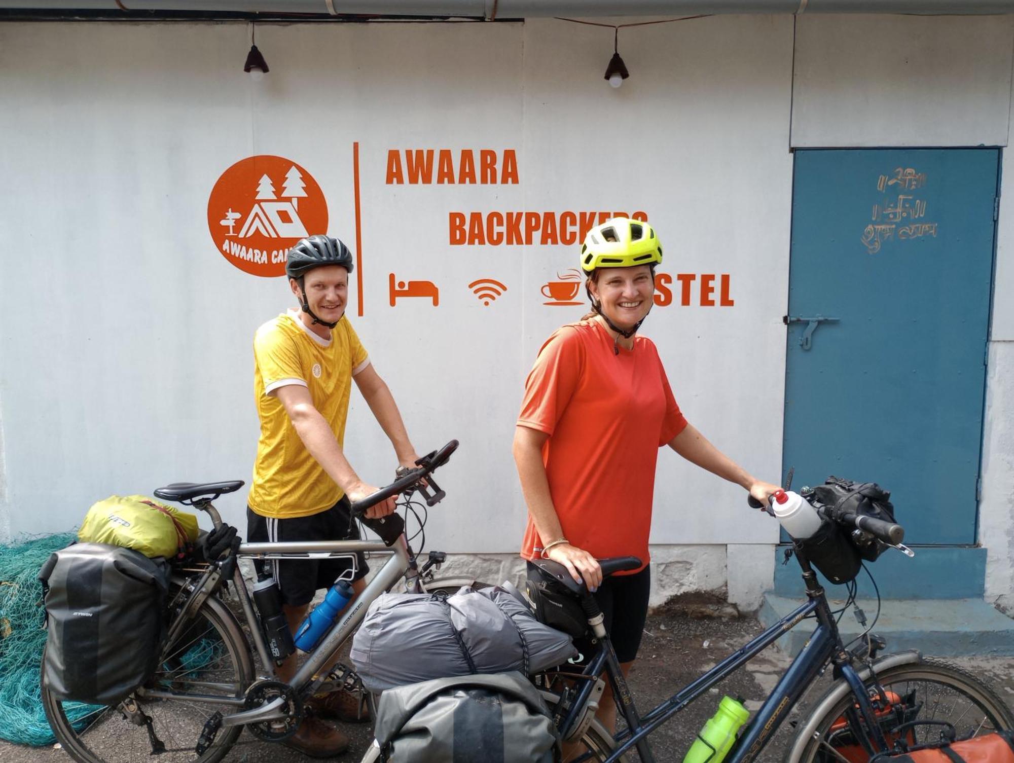 Awaara Backpackers Hostel, Alībāg Buitenkant foto