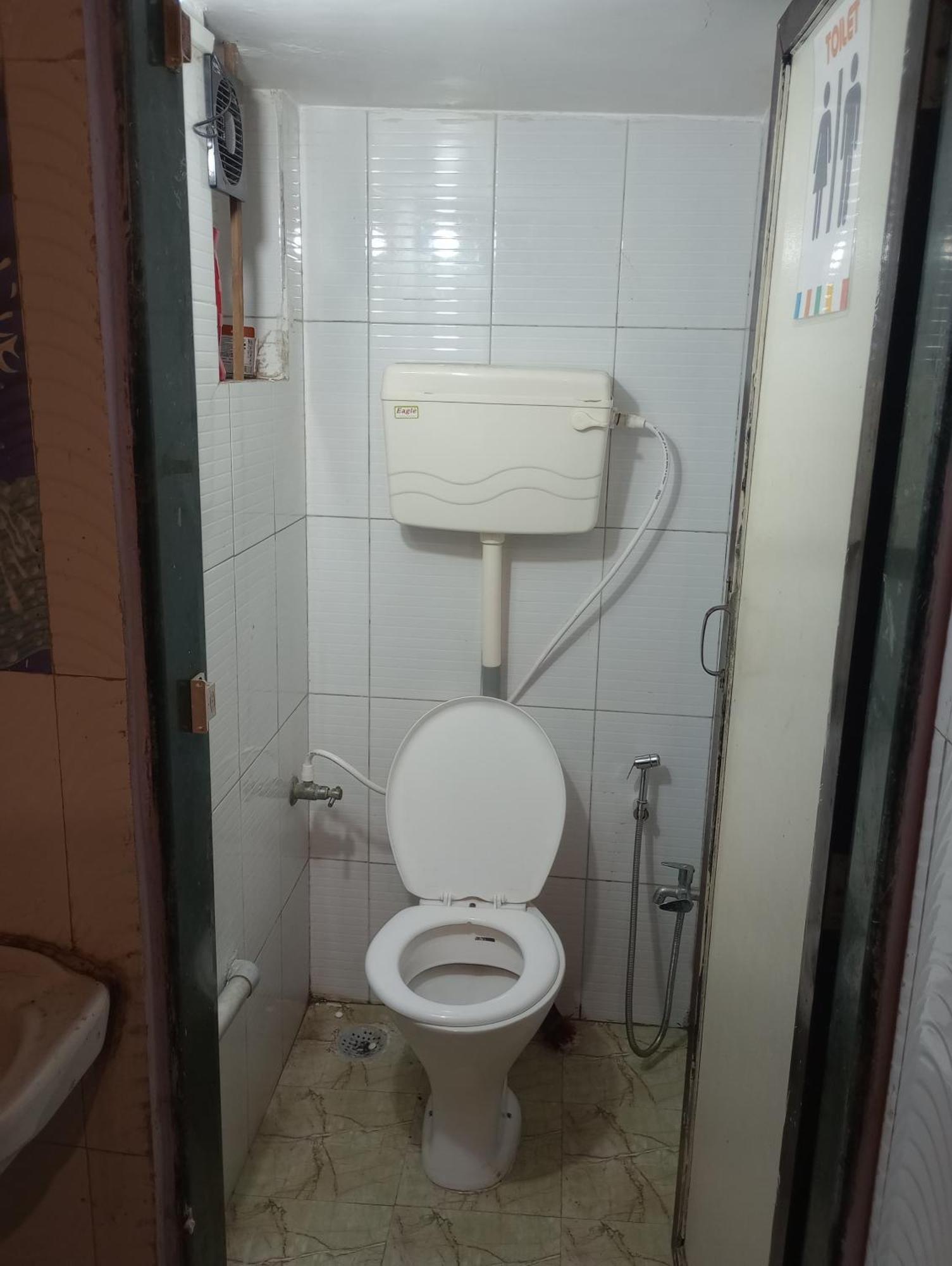 Awaara Backpackers Hostel, Alībāg Buitenkant foto